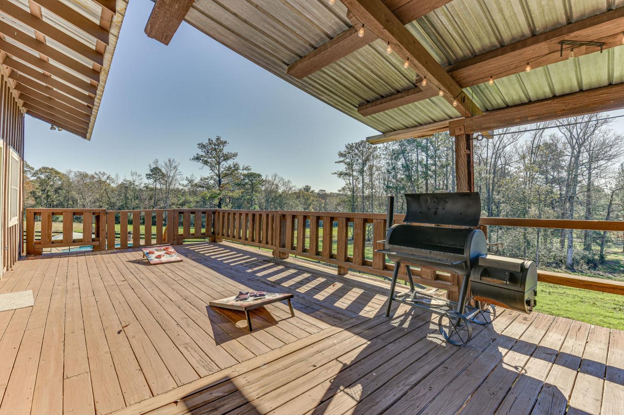 Pet-Friendly Opp Vacation Rental With Spacious Deck! エクステリア 写真